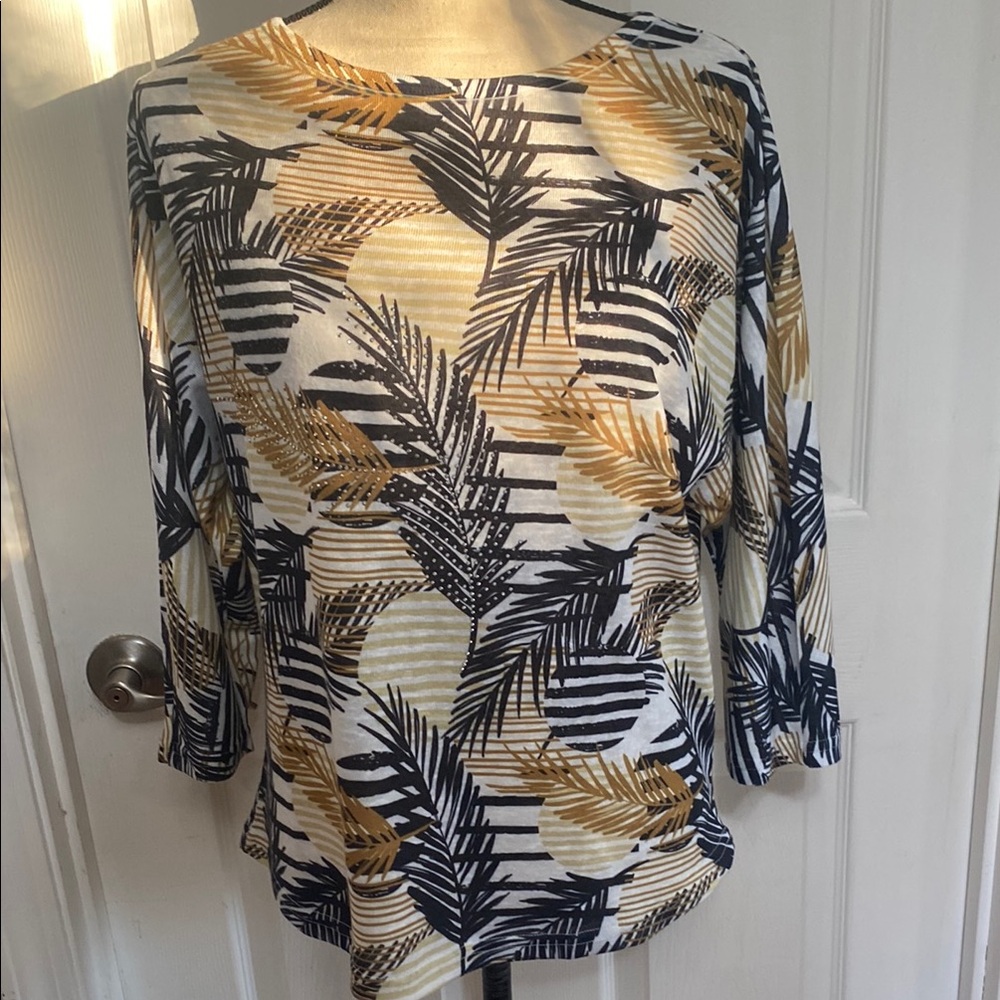 Milano Women’s Pull Over 3/4 sleeve with leaves design and silver studs  (M)